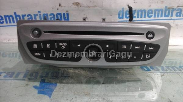 Vand radio cd RENAULT MEGANE III (2008-)