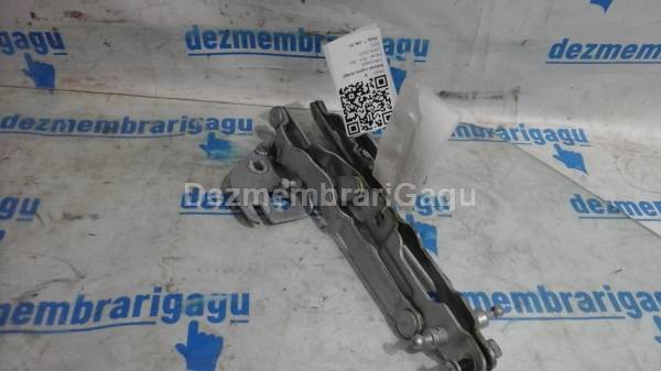 Balama capota dreapta Volkswagen Passat / 3b3 - 3b6