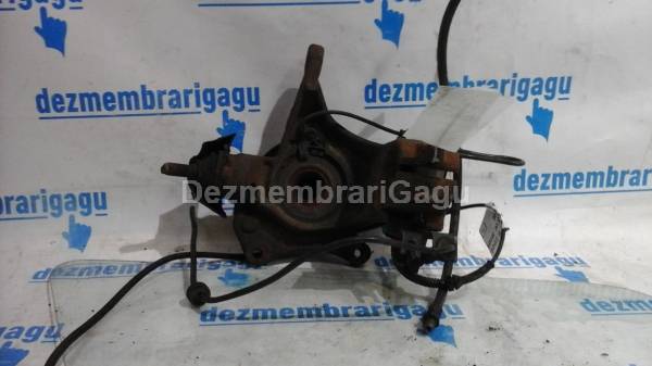 Vand fuzeta fata stanga CITROEN C5 II (2004-), 2.0 Diesel, 100 KW