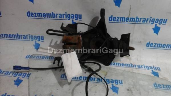 Vand fuzeta fata dreapta CITROEN C5 II (2004-), 2.0 Diesel, 100 KW