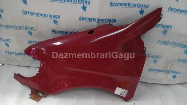 De vanzare aripa stanga fata MERCEDES VITO / W638 (1996-2003)