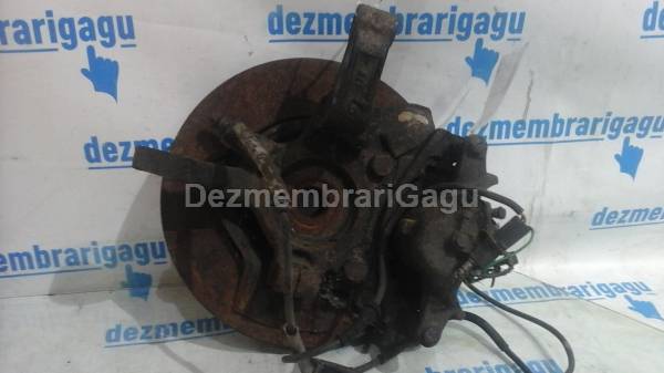 Vand fuzeta fata stanga PEUGEOT 406, 2.0 Diesel