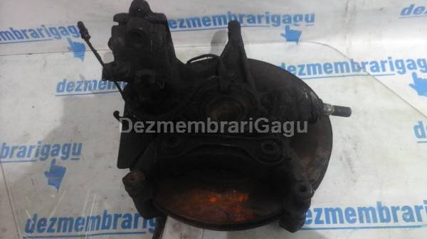 De vanzare fuzeta fata dreapta CITROEN C5 I (2001-), 2.2 Diesel, 98 KW