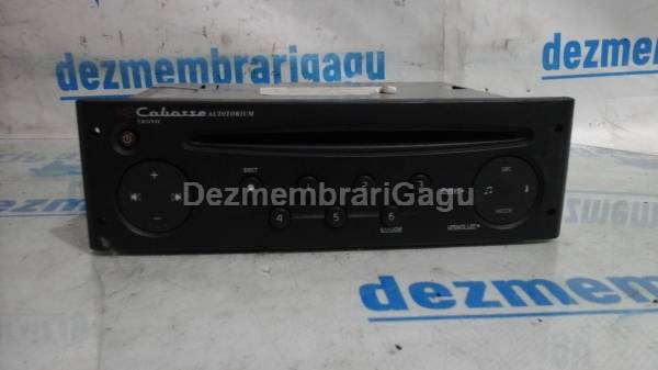 De vanzare radio cd RENAULT CLIO II (1998-)