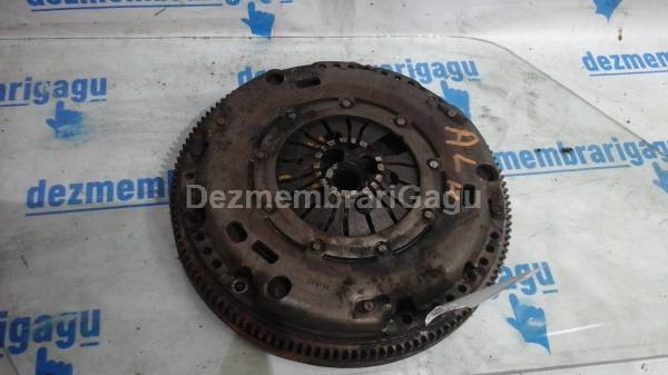 De vanzare kit ambreiaj VOLKSWAGEN BORA (1998-2005), 1.9 Diesel, 66 KW second hand