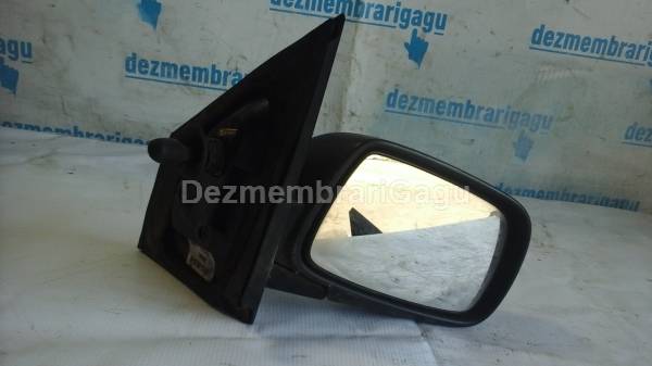 De vanzare oglinda dreapta TOYOTA YARIS / CP10 (1999-2005)