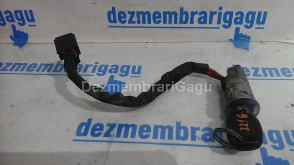 Vand contact cu cheie RENAULT CLIO II (1998-), 1.6 Benzina, 66 KW din dezmembrari