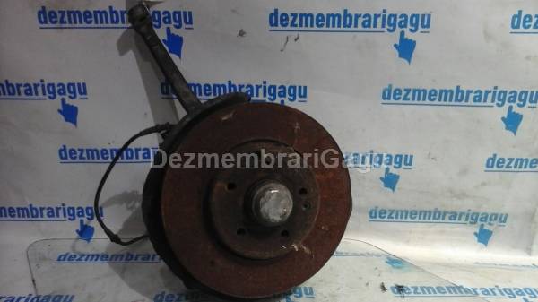 De vanzare fuzeta fata dreapta MERCEDES C-CLASS / 202 (1993-2001), 2.5 Diesel