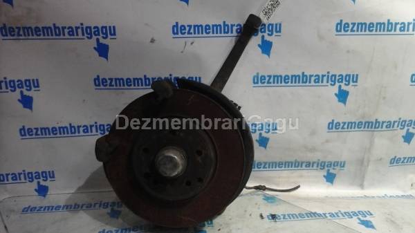 De vanzare fuzeta fata stanga MERCEDES C-CLASS / 202 (1993-2001), 2.5 Diesel second hand