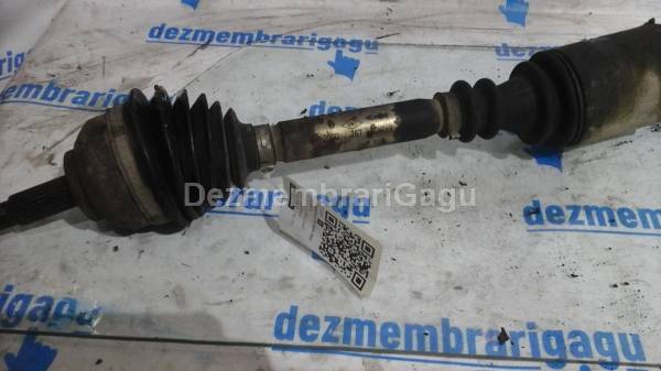 De vanzare planetara dreapta fata RENAULT LAGUNA I (1993-2001), 1.9 Diesel, 72 KW