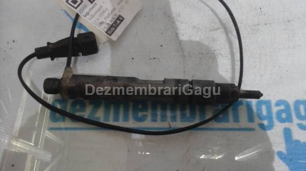 De vanzare injectoare VOLKSWAGEN LT II (1996-), 2.5 Diesel, 80 KW