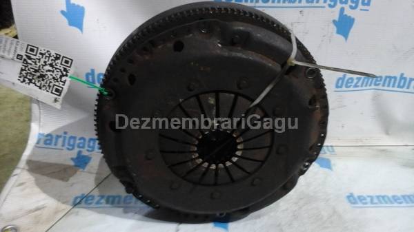 De vanzare kit ambreiaj VOLKSWAGEN TRANSPORTER T4 (1990-2003), 2.4 Diesel, 57 KW