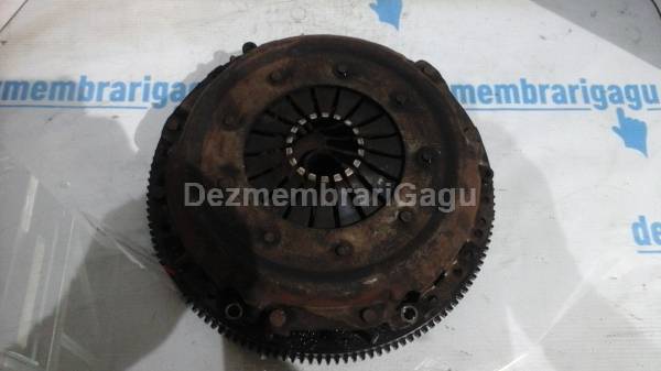  Kit ambreiaj VOLKSWAGEN PASSAT / 3B2 - 3B5 (1996-2000), 1.6 Benzina, 74 KW sh