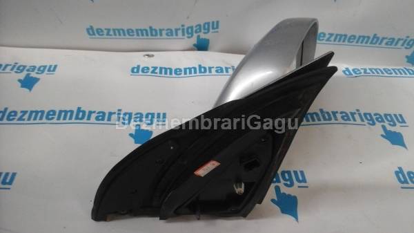 De vanzare oglinda dreapta KIA CARNIVAL II (2001-)