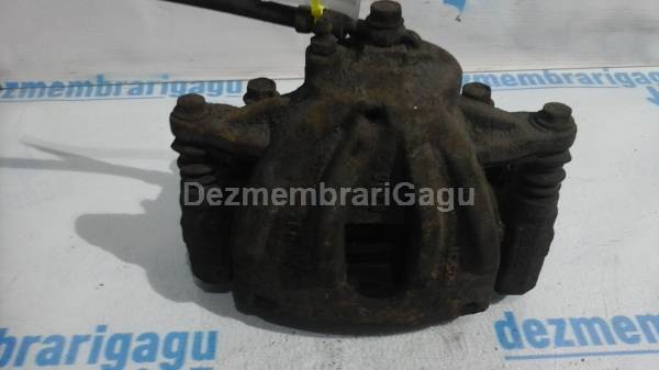 Etrier fata dreapta Toyota Avensis / T25