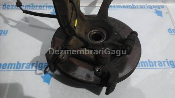 Vand fuzeta fata dreapta FORD FIESTA V (2001-), 1.4 Diesel, 50 KW din dezmembrari