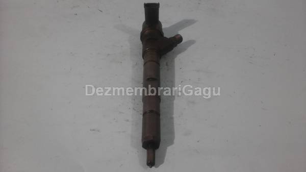 Vand injectoare KIA SORENTO, 2.5 Diesel, 103 KW din dezmembrari