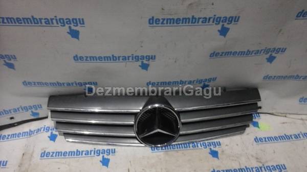 De vanzare grile capota MERCEDES C-CLASS / 203 (2000-)