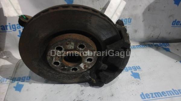 De vanzare fuzeta fata stanga PEUGEOT 806, 2.0 Benzina, 108 KW