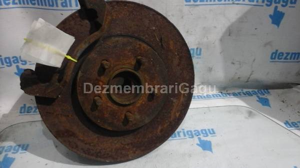 De vanzare fuzeta fata dreapta FORD MONDEO III (2000-), 2.0 Diesel, 85 KW second hand