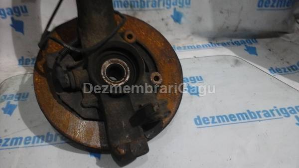  Fuzeta fata stanga VOLKSWAGEN PASSAT / 3B2 - 3B5 (1996-2000), 1.6 Benzina, 74 KW sh
