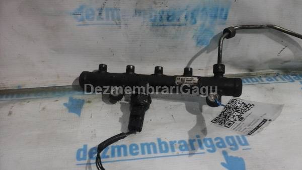 De vanzare rampa injectoare PEUGEOT 407, 2.0 Diesel, 100 KW