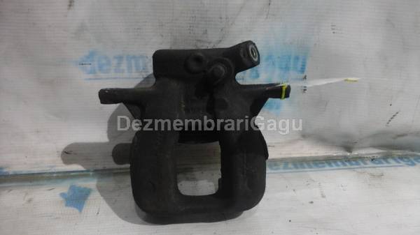 De vanzare etrier fata stanga PEUGEOT 407, 2.0 Diesel, 100 KW