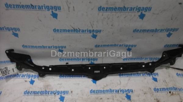 Traversa intre faruri Bmw 5 E60/e61
