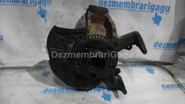 Vand fuzeta fata dreapta VOLKSWAGEN GOLF IV (1997-2005), 1.6 Benzina