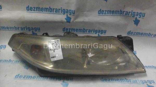 De vanzare far dreapta RENAULT LAGUNA II (2001-) second hand