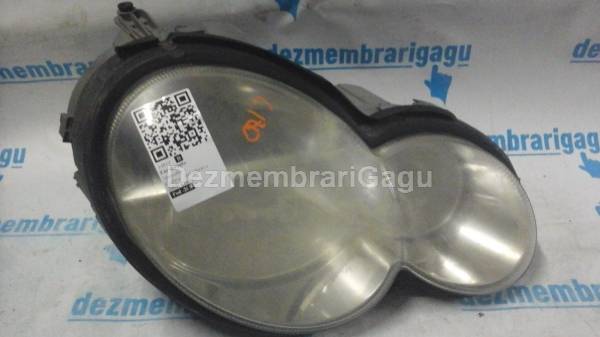 De vanzare far dreapta MERCEDES C-CLASS / 203 (2000-)
