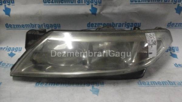 De vanzare far stanga RENAULT LAGUNA II (2001-) second hand