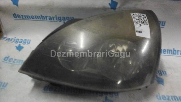 De vanzare far stanga RENAULT CLIO II (1998-)