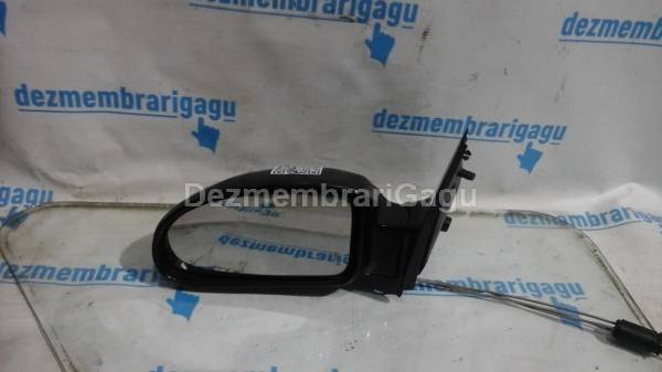 De vanzare oglinda stanga FORD FOCUS I (1998-2004)