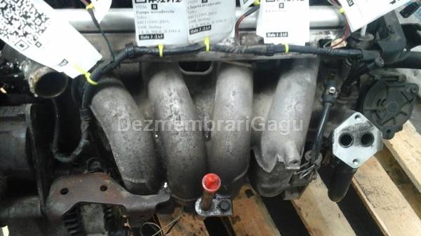 De vanzare galerie admisie VOLVO S40 I (1995-2003), 1.8 Benzina, 90 KW