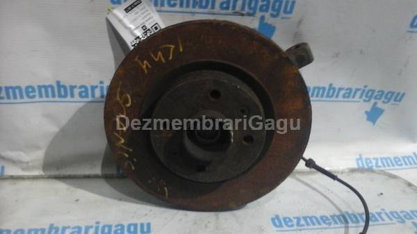 De vanzare fuzeta fata stanga RENAULT SCENIC II (2003-), 1.4 Benzina, 72 KW second hand