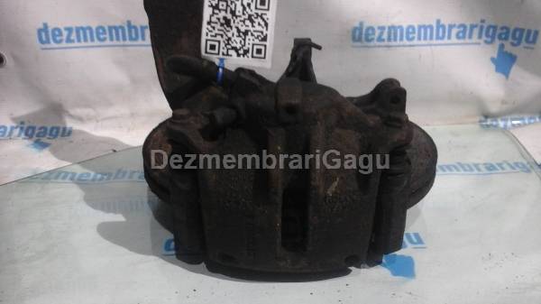 De vanzare etrier fata dreapta RENAULT SCENIC II (2003-), 1.9 Diesel