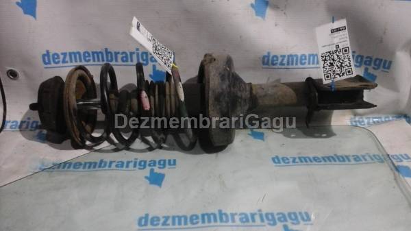 De vanzare amortizor fata dreapta RENAULT CLIO II (1998-)