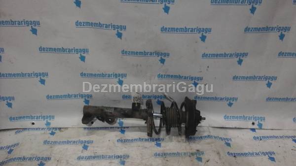 De vanzare amortizor fata stanga MERCEDES C-CLASS / 203 (2000-) Benzina