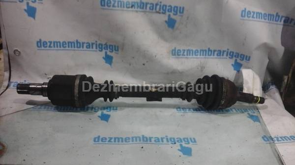Vand planetara stanga fata RENAULT SCENIC II (2003-), 1.9 Diesel din dezmembrari