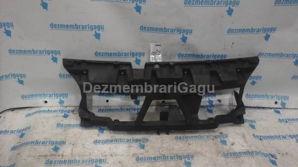 De vanzare traversa intre faruri RENAULT SCENIC II (2003-)