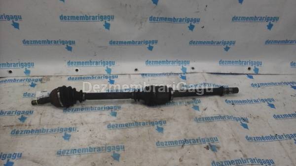 De vanzare planetara dreapta fata RENAULT SCENIC II (2003-), 1.9 Diesel second hand