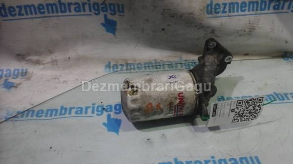 De vanzare suport filtru ulei FORD FIESTA V (2001-), 1.3 Benzina, 51 KW