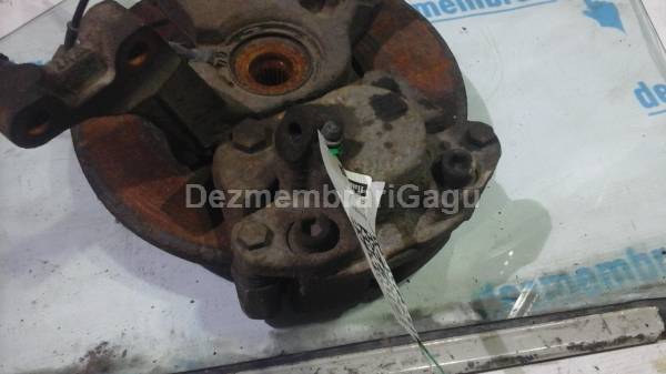 De vanzare etrier fata dreapta DACIA LOGAN Benzina second hand