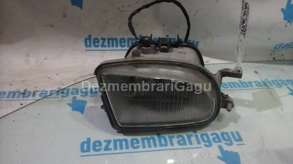 Proiector dreapta Mercedes E-class / 210