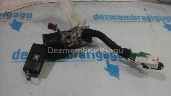 De vanzare contact cu cheie PEUGEOT 607