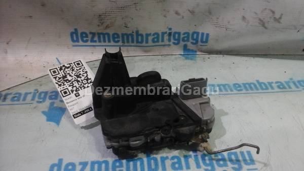 Vand broasca usa sf PEUGEOT 307 din dezmembrari