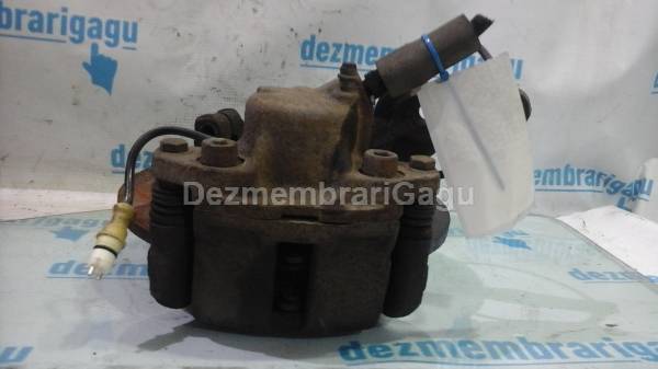 Vand etrier fata stanga RENAULT CLIO II (1998-), 1.4 Benzina din dezmembrari