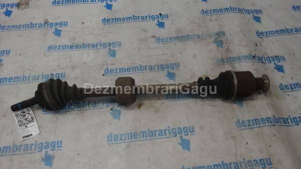 De vanzare planetara dreapta fata RENAULT CLIO II (1998-), 1.4 Benzina second hand