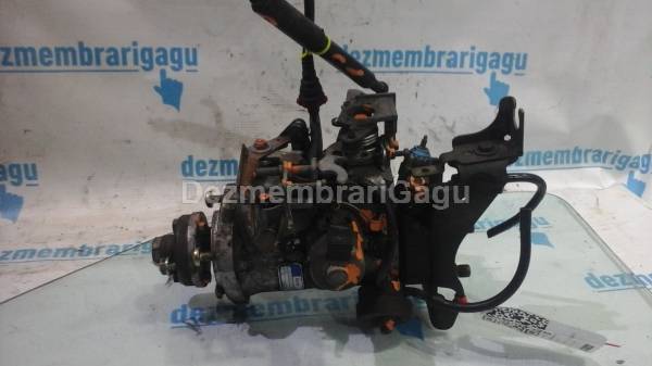 De vanzare pompa injectie FORD MONDEO II (1996-2000), 1.8 Diesel